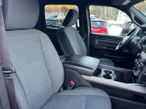 Used 2019 RAM 2500 Big Horn image 17