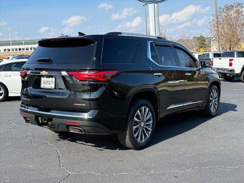 Used 2023 Chevrolet Traverse Premier AWD/4WD image 4