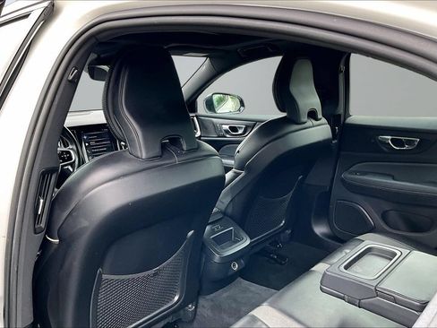 Used 2019 Volvo S60 T6 R-Design AWD/4WD image 18