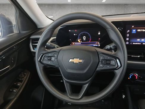 Used 2026 Chevrolet TrailBlazer LT w/ Driver Confidence Package FWD image 21