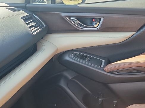 Certified 2022 Subaru Ascent Touring image 29