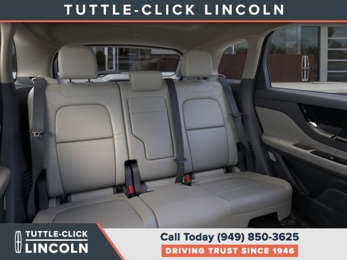 New 2026 Lincoln Corsair Grand Touring AWD/4WD image 11