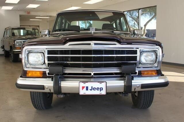 Used 1989 Jeep Grand Wagoneer AWD/4WD image 11