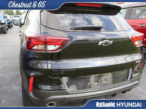 Used 2023 Chevrolet TrailBlazer RS w/ Convenience Package image 15