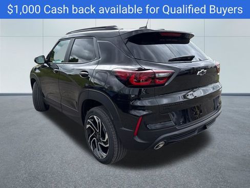 New 2026 Chevrolet TrailBlazer RS w/ Convenience Package AWD/4WD image 2