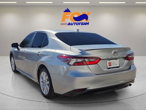 Certified 2023 Toyota Camry LE image 3