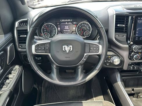 Used 2022 RAM 1500 Laramie AWD/4WD image 17