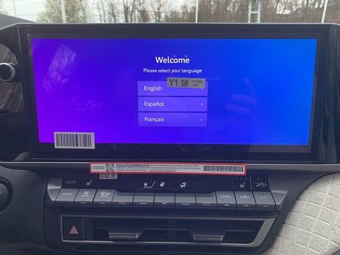 New 2026 Toyota Camry XLE AWD/4WD image 19