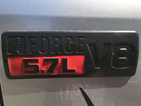 Used 2010 Toyota Tundra Limited AWD/4WD image 9
