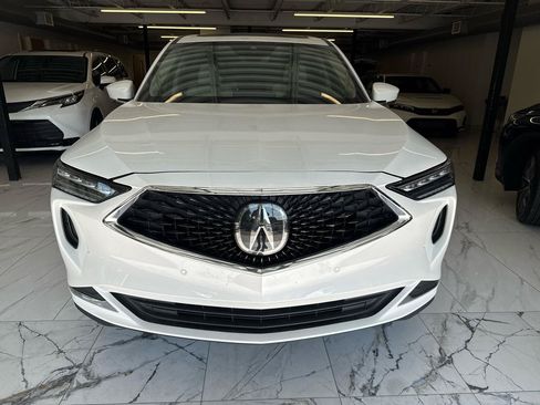Used 2024 Acura MDX SH-AWD w/ Technology Package image 2