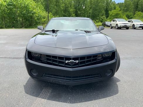 Used 2013 Chevrolet Camaro LS RWD image 4