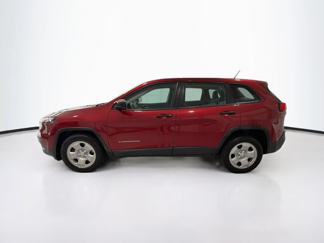 Used 2017 Jeep Cherokee Sport FWD image 4