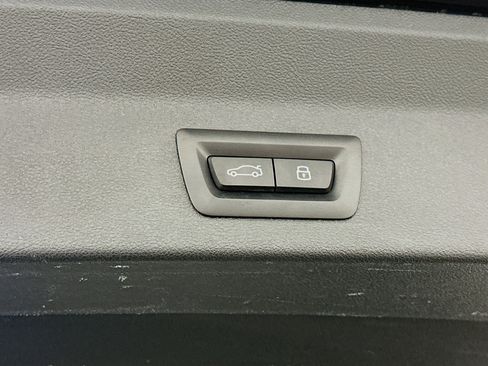 Used 2024 BMW X3 xDrive30i image 32