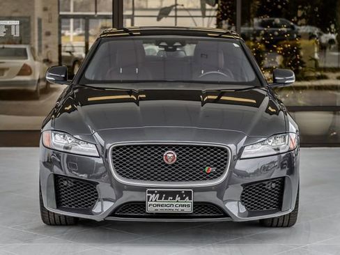 Used 2018 Jaguar XF S image 5