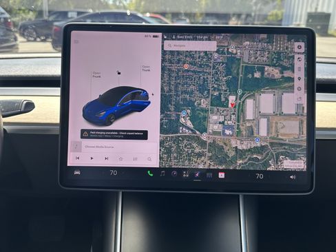 Used 2018 Tesla Model 3 Long Range AWD/4WD image 29