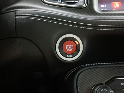 Used 2021 Dodge Challenger SRT Hellcat w/ Plus Package RWD image 19