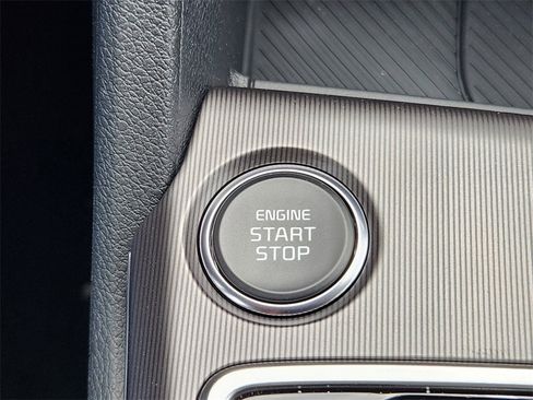 New 2026 Kia Sportage SX image 14