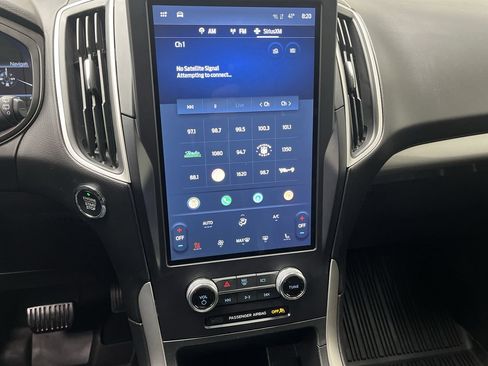 Certified 2024 Ford Edge SEL w/ Convenience Package image 18