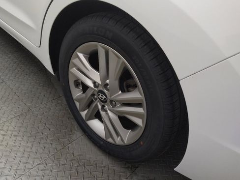 Used 2019 Hyundai Elantra SEL w/ Cargo Package FWD image 31
