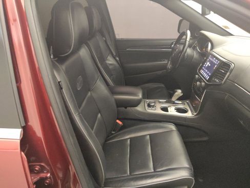 Used 2021 Jeep Grand Cherokee Overland AWD/4WD image 21
