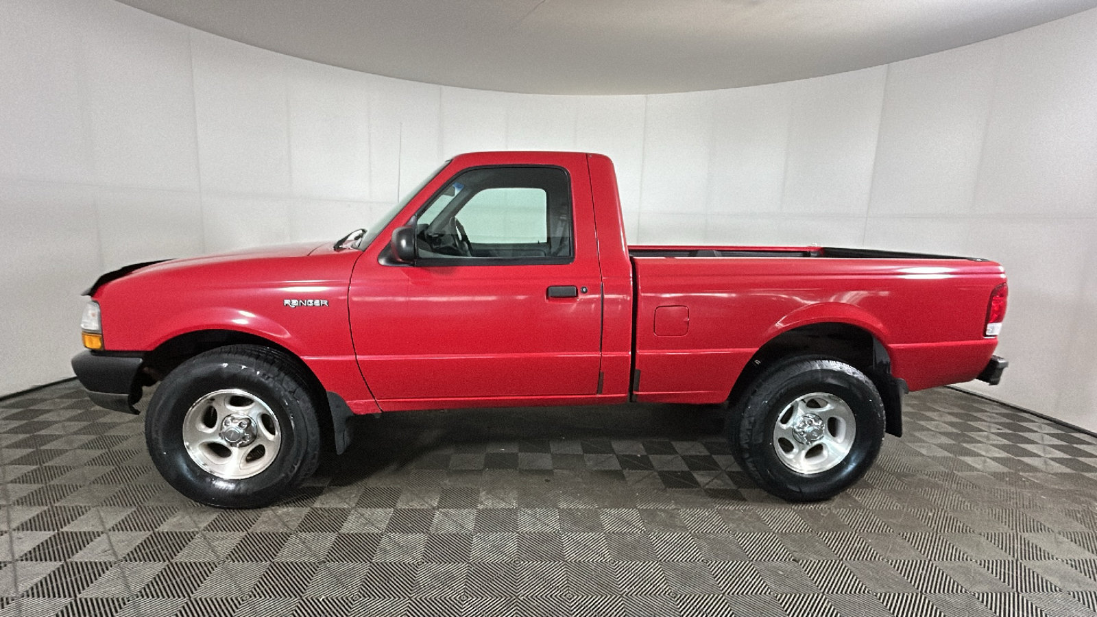Used 2000 Ford Ranger XL RWD image 5