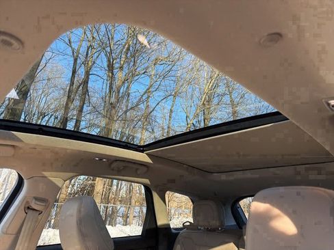 Used 2023 Lincoln Corsair AWD w/ Equipment Group 101A image 32