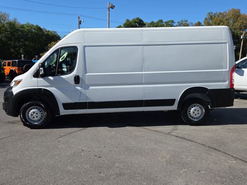 New 2025 RAM ProMaster 2500 image 7