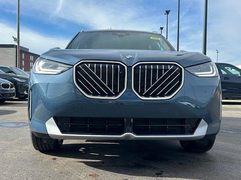 New 2026 BMW X3 xDrive30 image 2