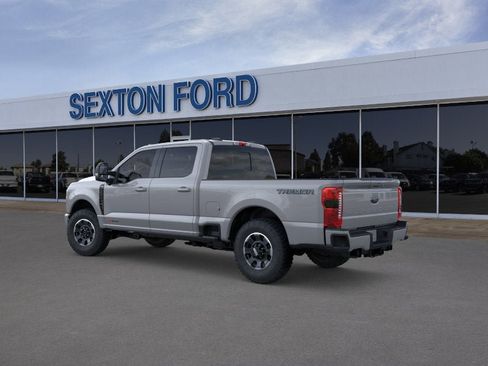 New 2026 Ford F250 4x4 Crew Cab Super Duty image 4