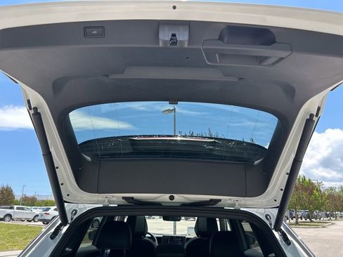 New 2026 Volkswagen Tiguan SE R-Line FWD image 53
