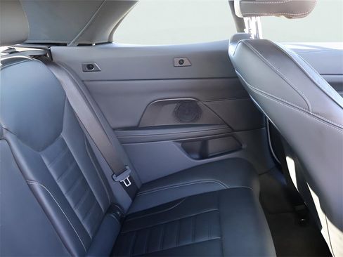 Used 2023 BMW 440i xDrive Convertible w/ Premium Package image 17