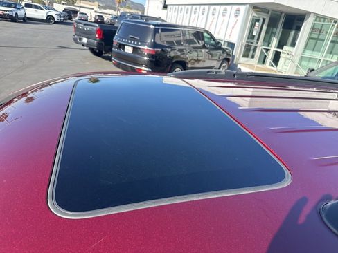 Used 2023 Dodge Durango R/T image 12