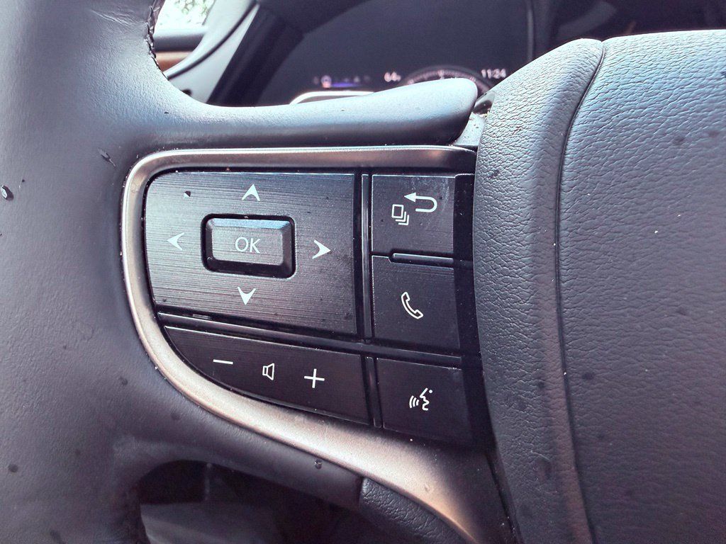 Certified 2024 Lexus ES 350 w/ Premium Package FWD image 20
