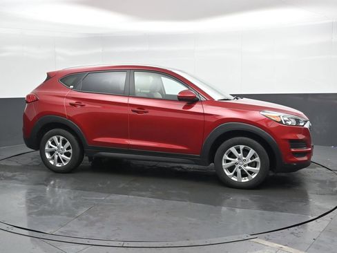 Used 2021 Hyundai Tucson Value FWD image 4