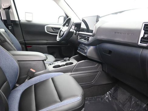 Used 2025 Ford Bronco Sport Outer Banks image 19