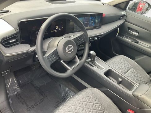 New 2026 Nissan Kicks SV image 16