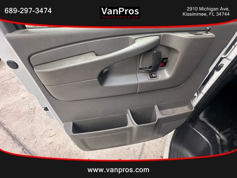 Used 2012 Chevrolet Express 3500 Extended image 8