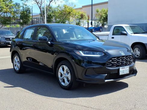 Used 2024 Honda HR-V LX image 3