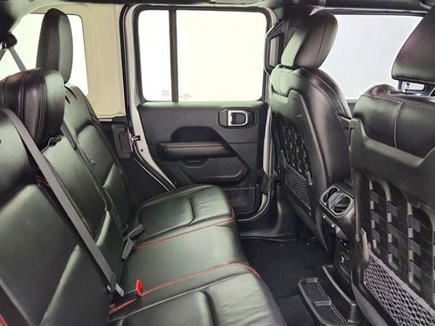 Used 2018 Jeep Wrangler Unlimited Rubicon AWD/4WD image 24