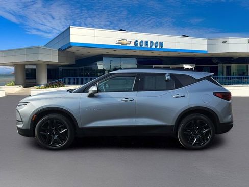 Used 2024 Chevrolet Blazer LT w/ Convenience Package image 3