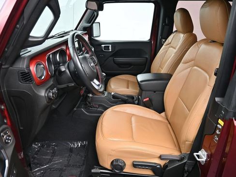 Used 2021 Jeep Wrangler Rubicon w/ LED Lighting Group AWD/4WD image 22