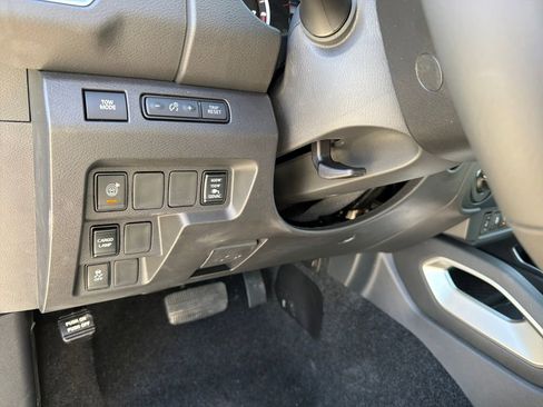 New 2026 Nissan Frontier SV w/ SV Convenience Package image 18