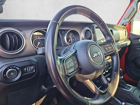 Used 2020 Jeep Wrangler Willys image 5