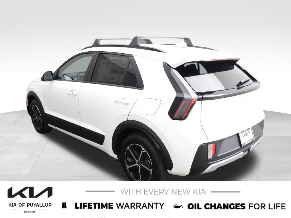 New 2027 Kia Niro LX FWD image 7