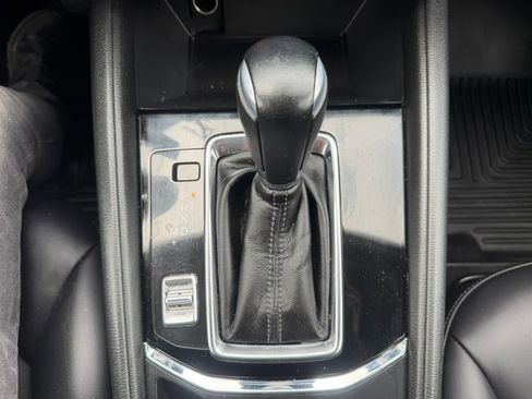 Used 2017 MAZDA CX-5 Touring w/ Preferred Equipment Package AWD/4WD image 20