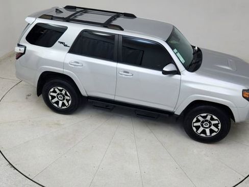 Used 2022 Toyota 4Runner TRD Off-Road image 72