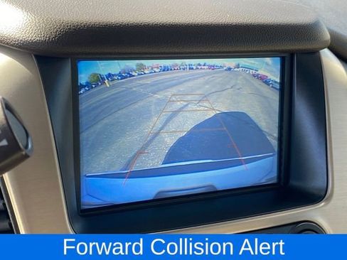 Certified 2018 GMC Yukon Denali w/ Open Road Package image 12