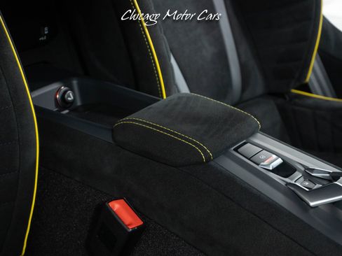 Used 2024 Lamborghini Huracan STO image 25