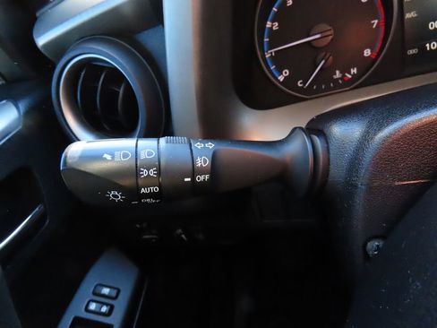 Used 2018 Toyota RAV4 XLE image 35