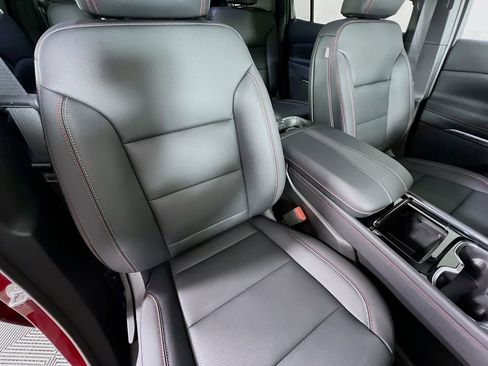 New 2026 Chevrolet Traverse Z71 w/ Driver Confidence Package image 30